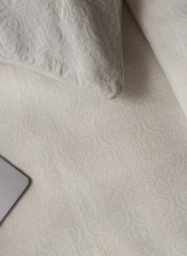 Damask Jacquard Duvet Cover Set - RAZAEE