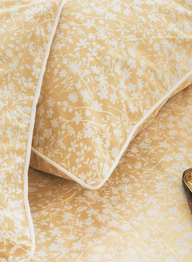 Mellow Yellow Fitted Sheet Set